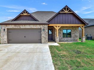 848 Beretta Blvd, Durant, OK 74701