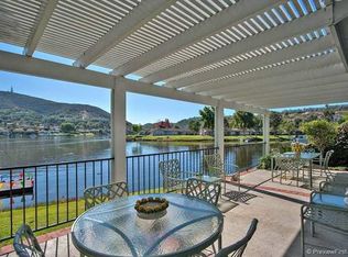 1525 Via Entrada Del Lago, San Marcos, CA 92078