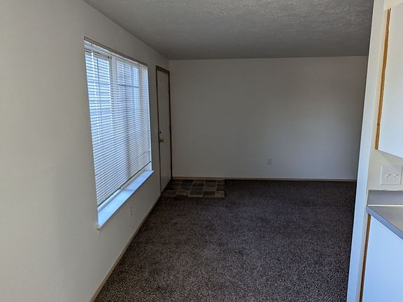 4th image of 110-185 N 9th St #110