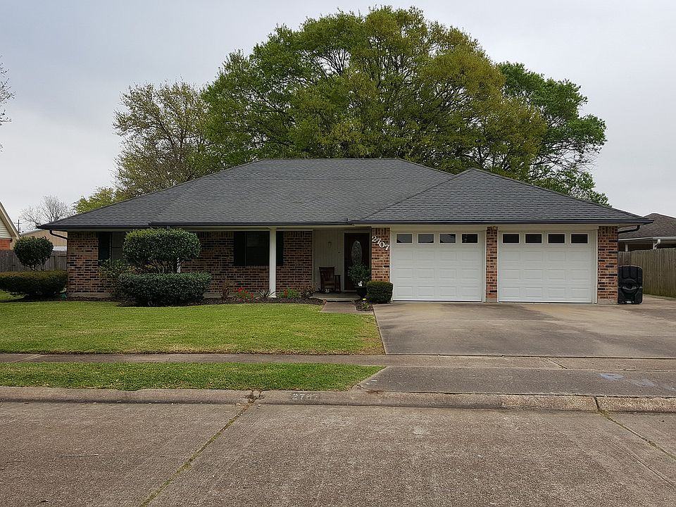 1st image of 2707 Mary Ln