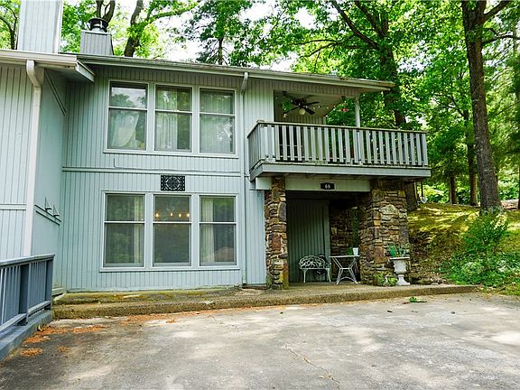3rd image of 66 Dogwood Dr