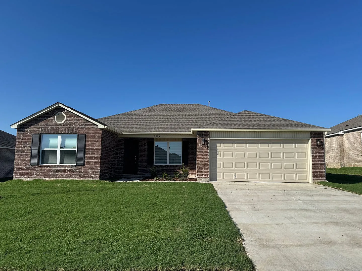 1 year old - 4 bedroom 2 bath in Broken Arrow — Photo 1