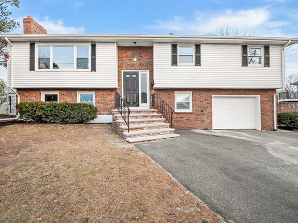 8 Held Cir, Medford, MA 02155