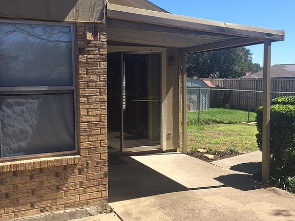 4th image of 9943 Plainfield Dr