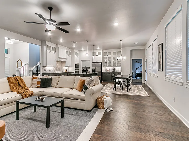 13243 Sawtooth Oak Rd — Photo 8