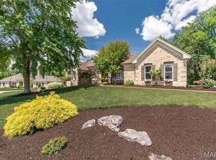 17707 Copper Trail Ct, Chesterfield, MO 63005