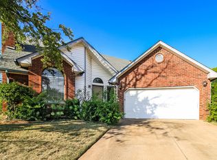 1421 Blaine Ct, Moore, OK 73160