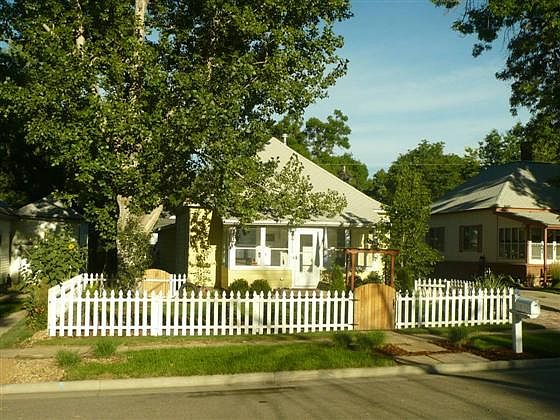 2nd image of 945 4th St