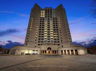 220 Forum Dr #1313, Mississauga, ON L4Z 4K1