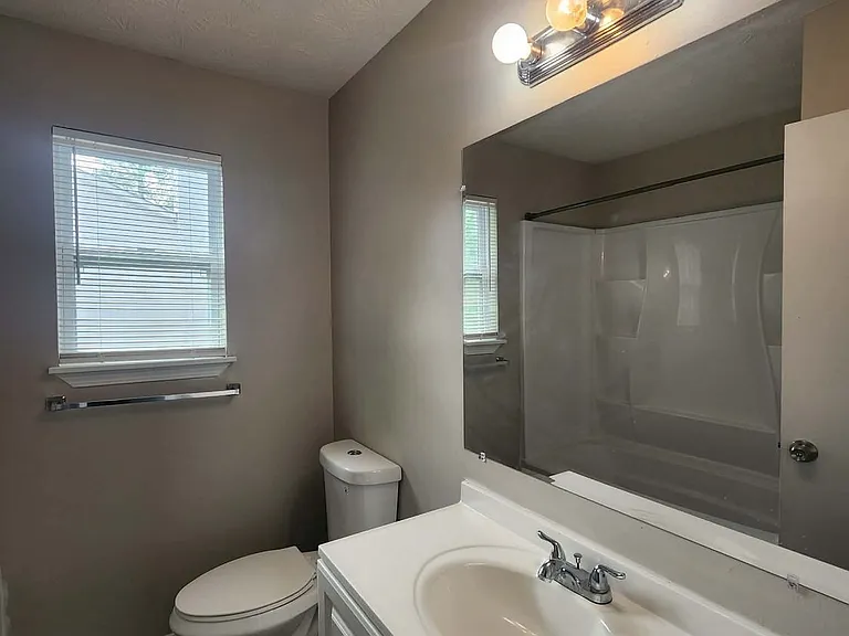 1653 Pinedale Cir NW — Photo 9