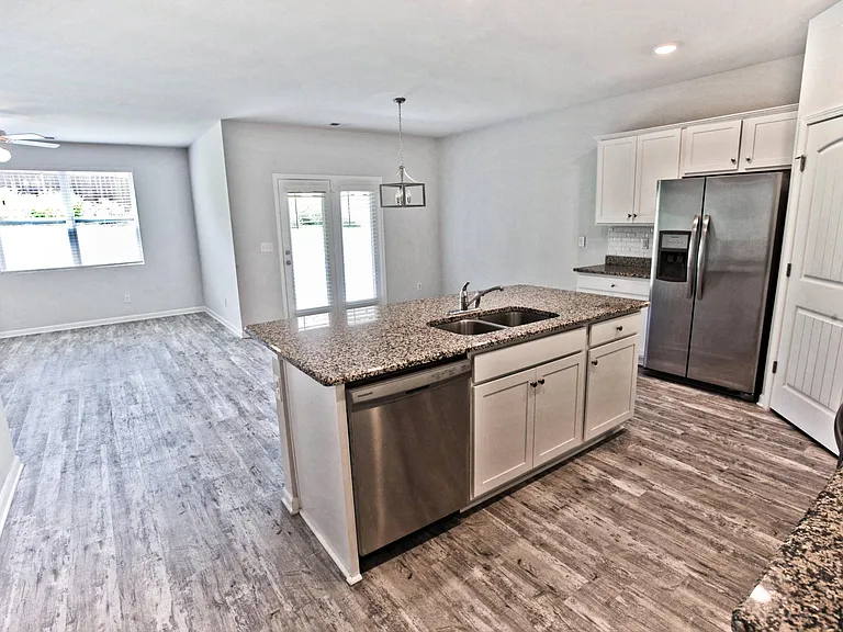 248 Autumn Terrace Ln — Photo 5