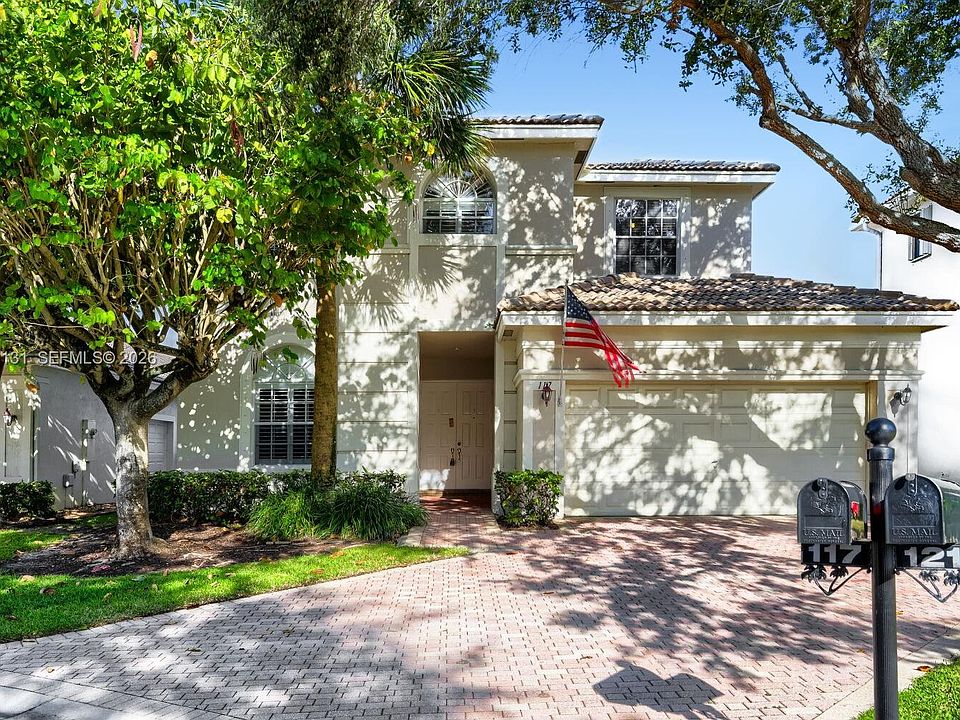 1st image of 117 Palm Cir