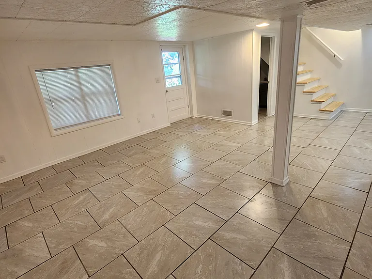 1519 Saint Marys Blvd — Photo 14