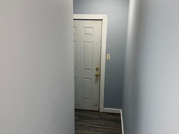 2nd image of 1020 S 11th St