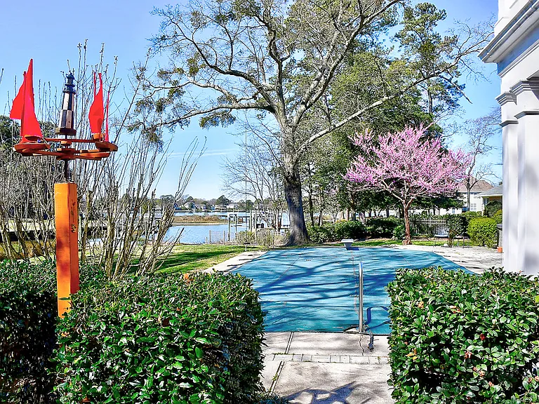 6037 River Road Point — Photo 9