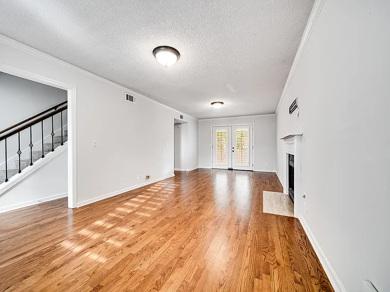 3028 Owendale Dr — Photo 7