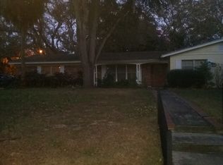 517 Richlyne St, Temple Terrace, FL 33617