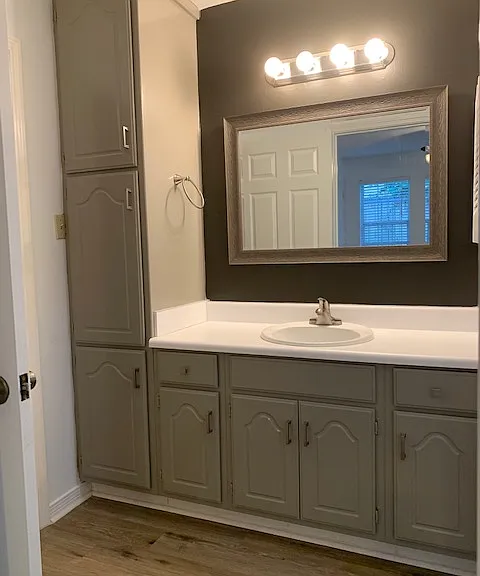 165 Gaston Ave — Photo 5