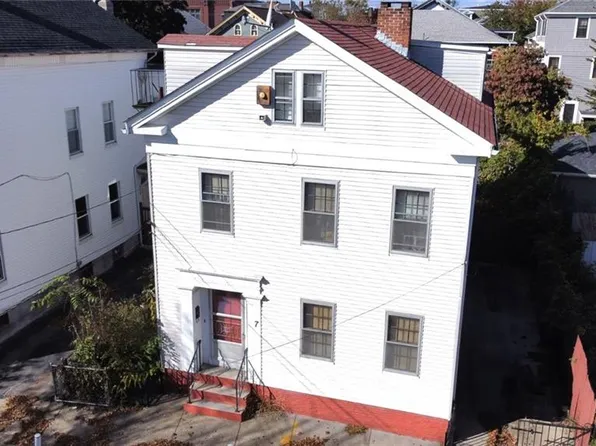 7 Vernon St, Providence, RI 02903
