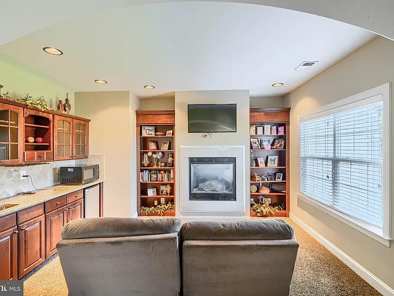 1319 Martin Meadows Dr — Photo 82