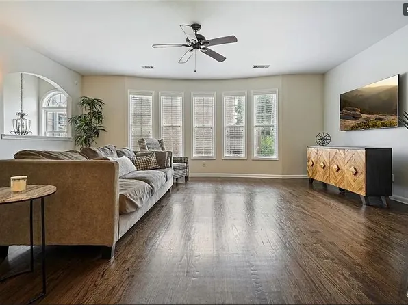 2958 Wintercrest Dr #6, Atlanta, GA 30360