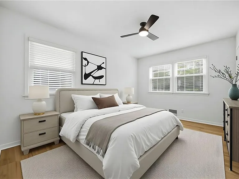 2220 Spring Mill Cv — Photo 24