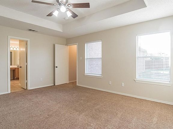 5th image of 333 Cimarron Meadows Dr