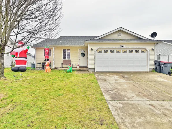 3830 Avenue E, White City, OR 97503