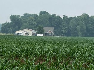 200 S Rd, La Fontaine, IN 46940