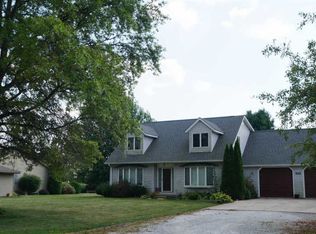 5690 E Indian Creek Rd, Monticello, IN 47960