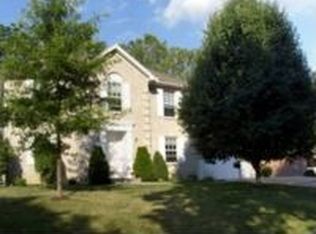 1062 Martini Rd, Cincinnati, OH 45233