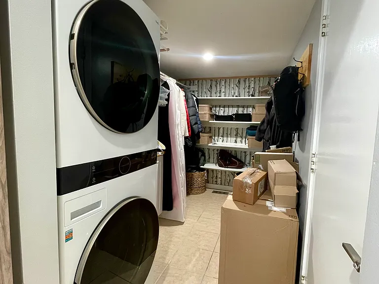8316 S Valiant Dr E — Photo 10