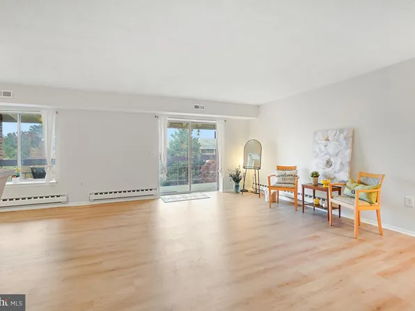 3500 Forest Edge Dr #15-3E, Silver Spring, MD 20906
