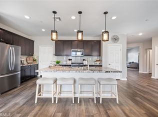 24572 Acadia Dr, Corona, CA 92883
