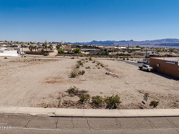 4th image of 2626 Kiowa Blvd N