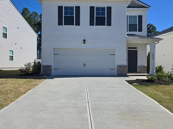 2842 Calli Crossing Dr, Graniteville, SC 29829