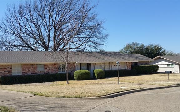 2nd image of 14509 Oakmont Dr