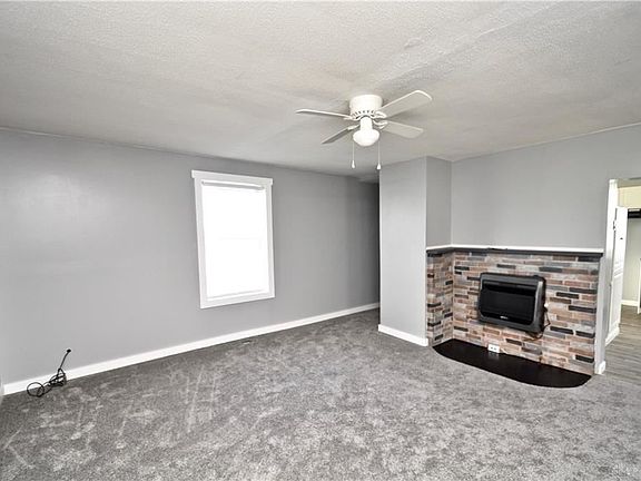 2nd image of 5975 York