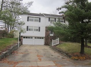 139 Topaz Dr, Verona, PA