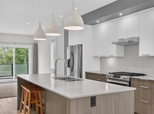 2310 Guthrie Rd #13, Comox, BC V9M0C6