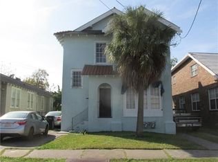 5826 Willow St, New Orleans, LA 70115