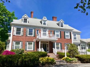 5 Porter Rd UNIT 301, Andover, MA 01810