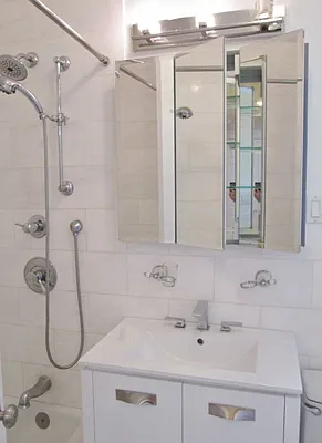 Rented by Keller Williams NYC | media 23