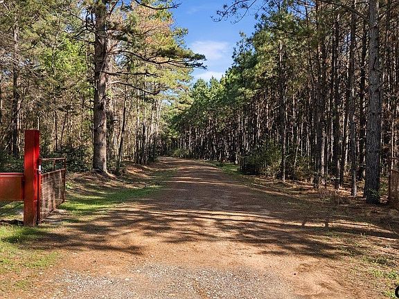 3rd image of 6990 Pin Oak Rd