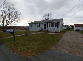 2 Eric Rd, Dartmouth, MA 02747