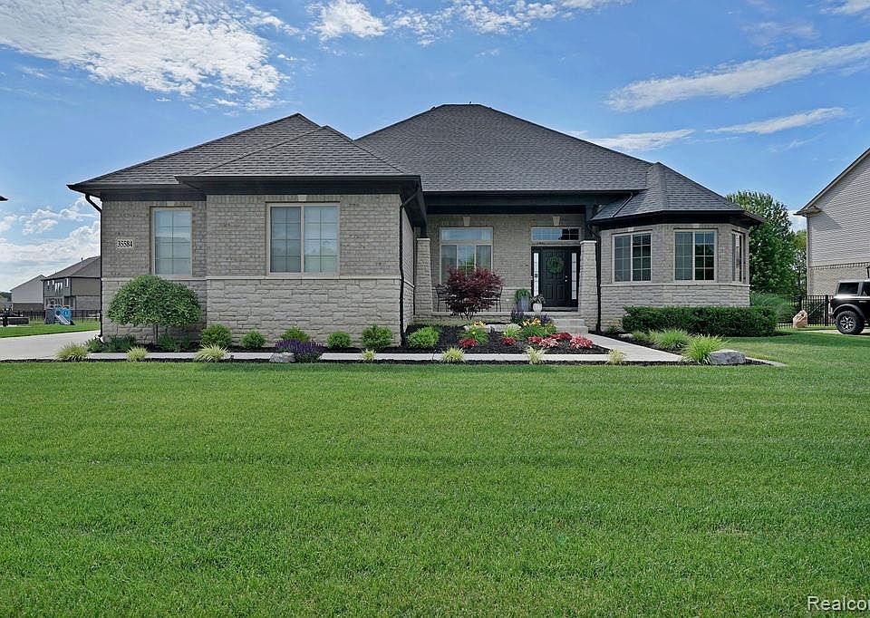 1st image of 35584 Addison Dr