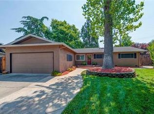 9 Hillsboro Cir, Chico, CA 95926