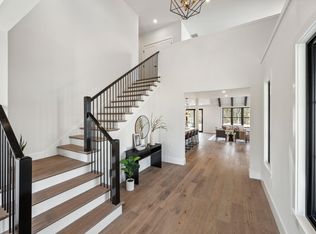 30 Trails Edge Rd, Windham, NH 03087