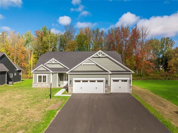 2183 Venita Monet Trl, Ontario, NY 14519