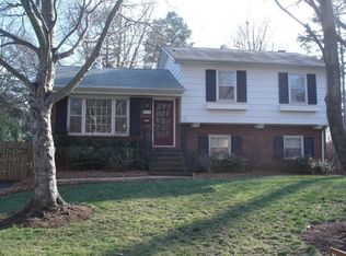 7115 Ridgebrook Dr, Charlotte, NC 28210